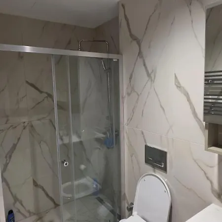 Studio1257 - Diamond Daire Üsküp